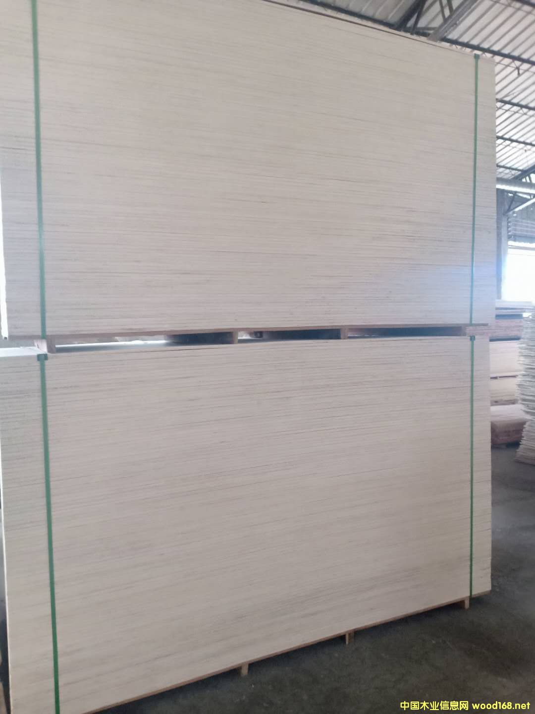 ���Ӱ��b��