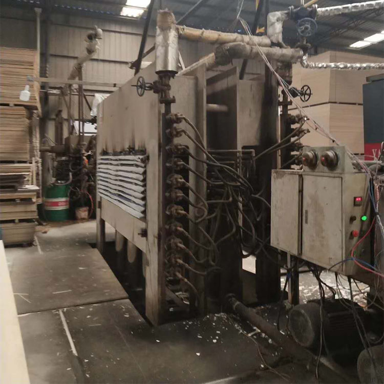 ɽ�|�A��800�������Ԅ�(d��ng)������N��C(j��)