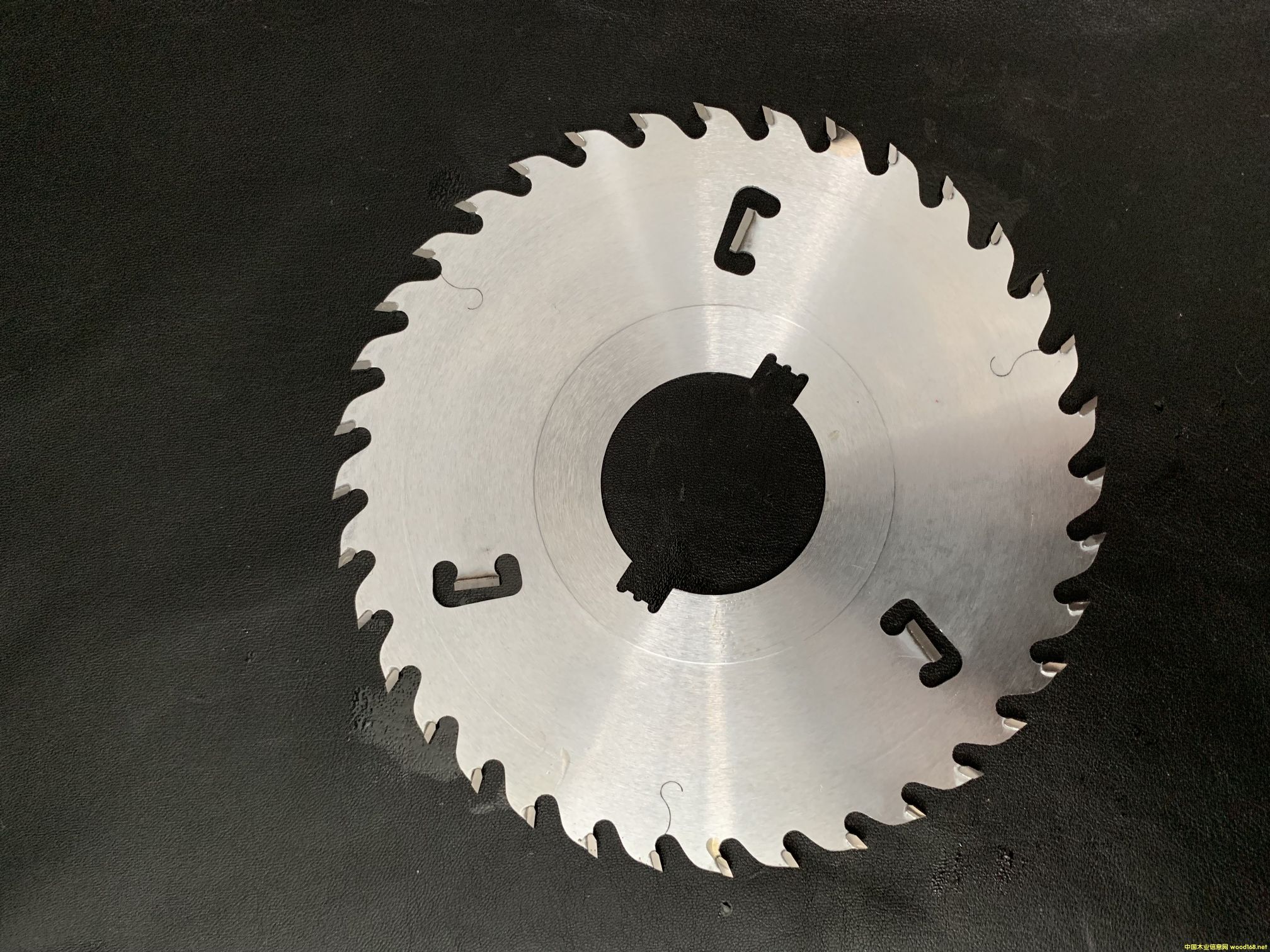 鋸片的詳細(xì)介紹