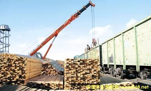 ���B���ؿڰ���ľ���M(j��n)���� ���\(y��n)����(d��ng)�r(sh��)