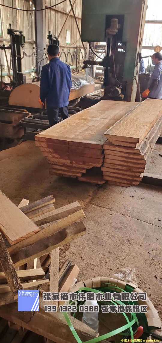 �����M��ԭľ